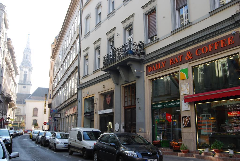 Happy Hostel Budapest Extérieur photo