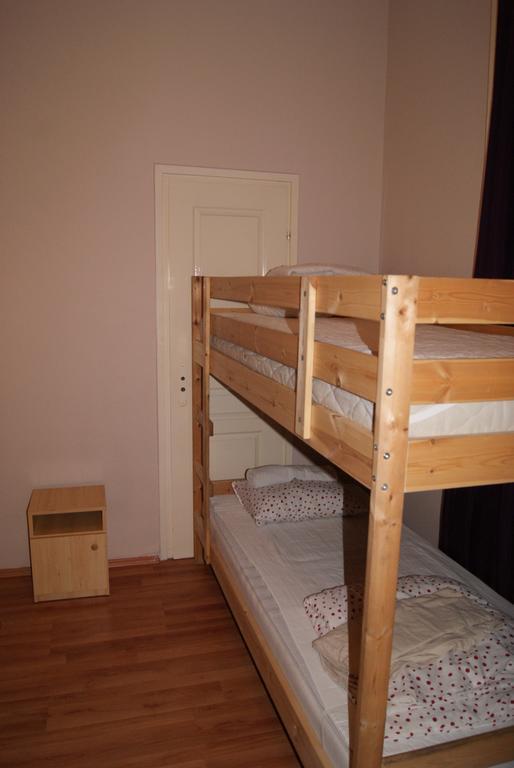 Happy Hostel Budapest Chambre photo