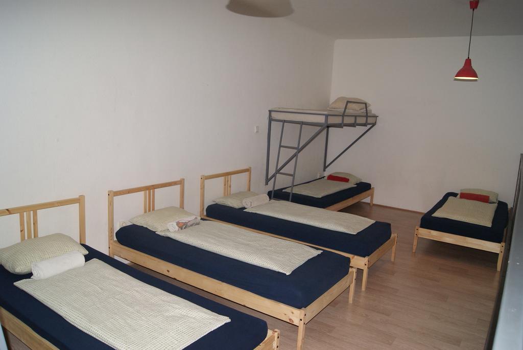 Happy Hostel Budapest Chambre photo